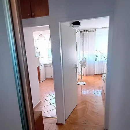 Comfortable On Zlota Street In The Center Of Appartement